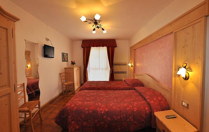 Hotel Piancastello Andalo Esterno foto