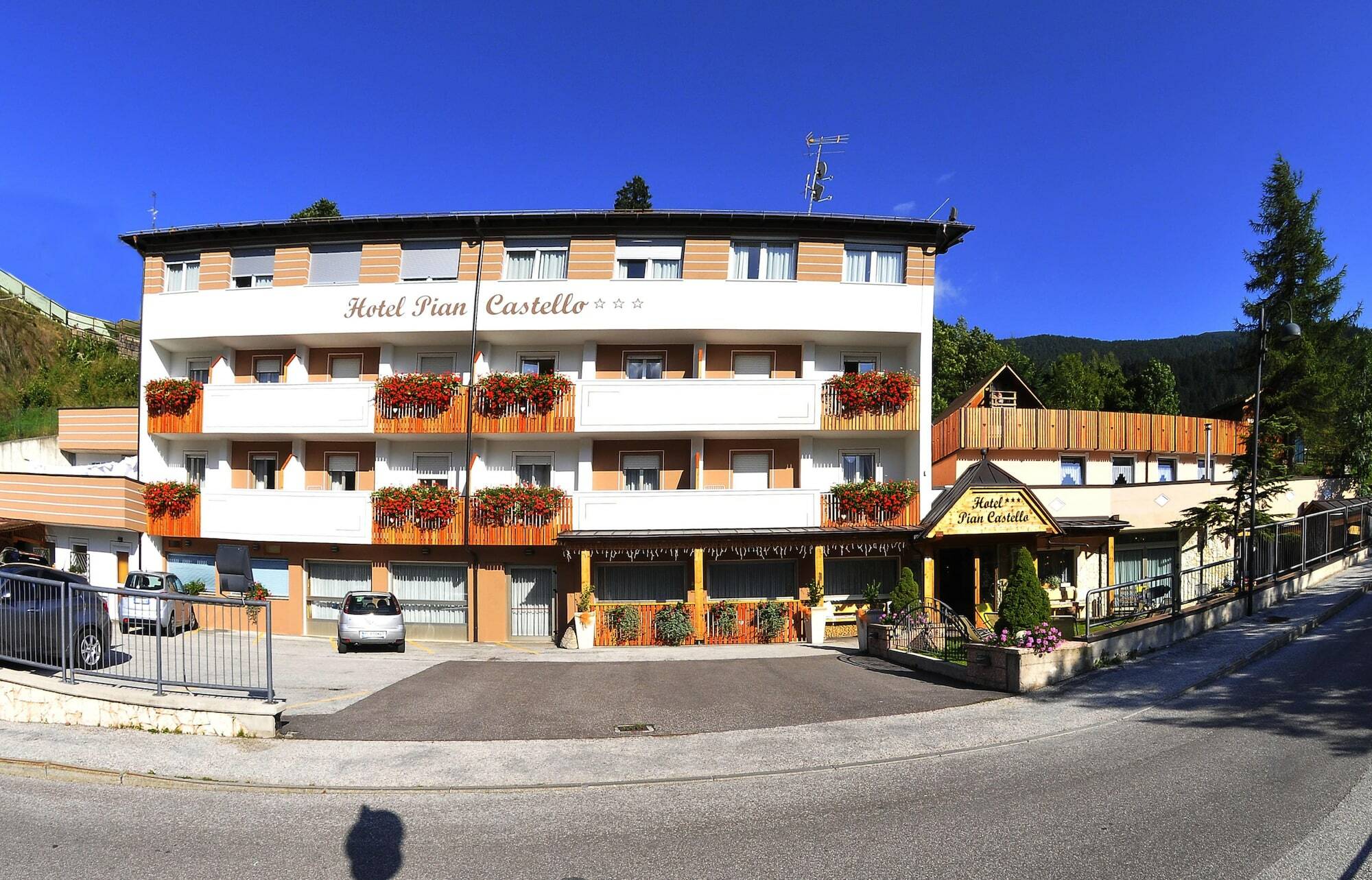 Hotel Piancastello Andalo Esterno foto
